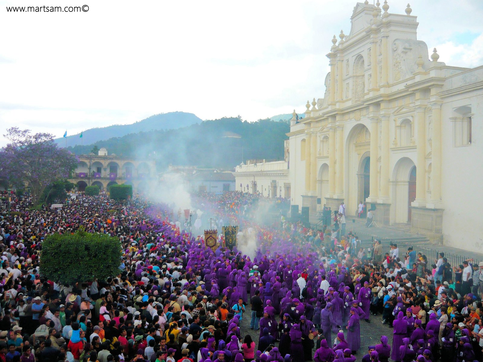Semana Santa in Antigua Guatemala /The Holly Week in Antigua Guatemala