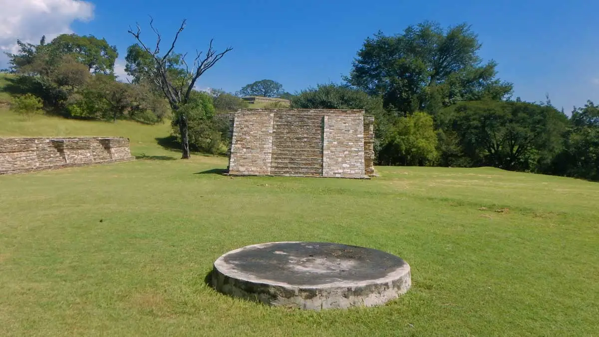 Exploring Mayan Ruins in Guatemala: A Complete Visitor’s Guide